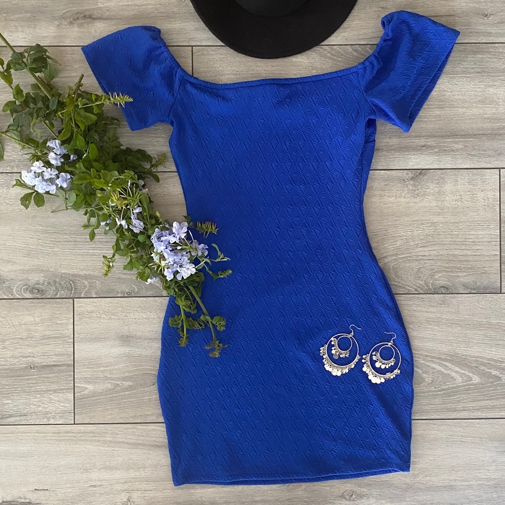 BEBE COBALT OFF SHOULDER KNIT DRESS